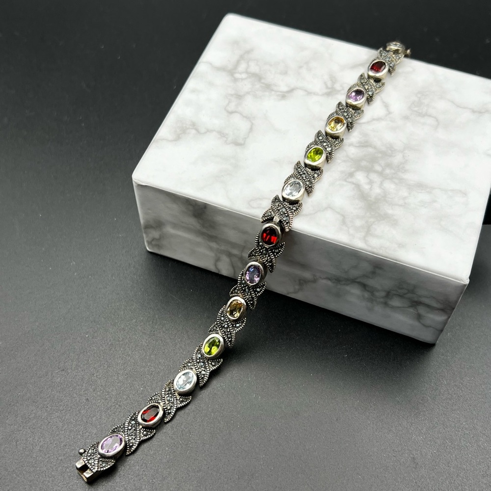 Gemstone bracelet